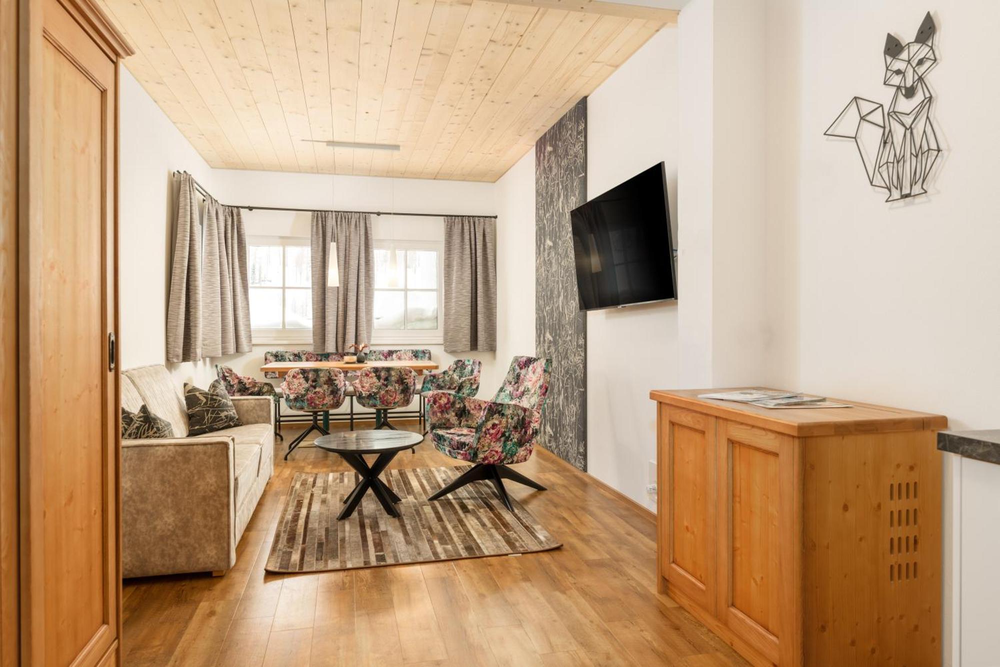 Appartement & Suiten Hotel Gloecknerin Obertauern Room photo